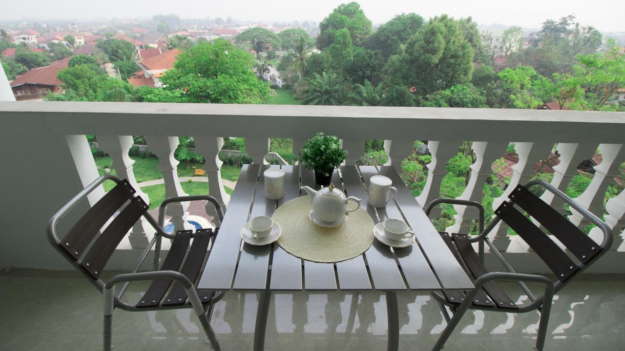 เดอะ พาร์ค เวียงจันทน์ Apartment Ban Nongdouang ภายนอก รูปภาพ